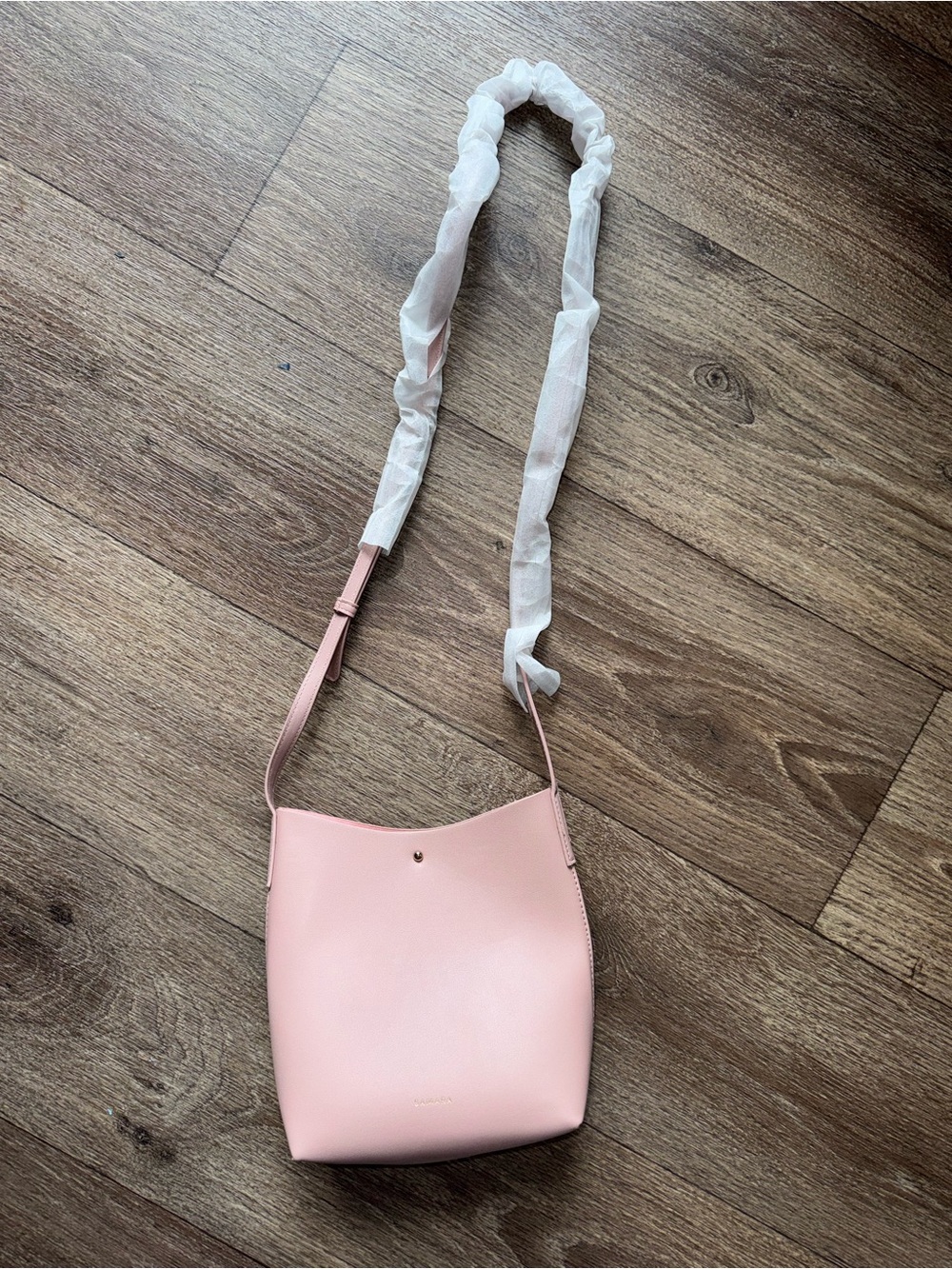 Minimalist Pink Leather Crossbody Bucket Bag